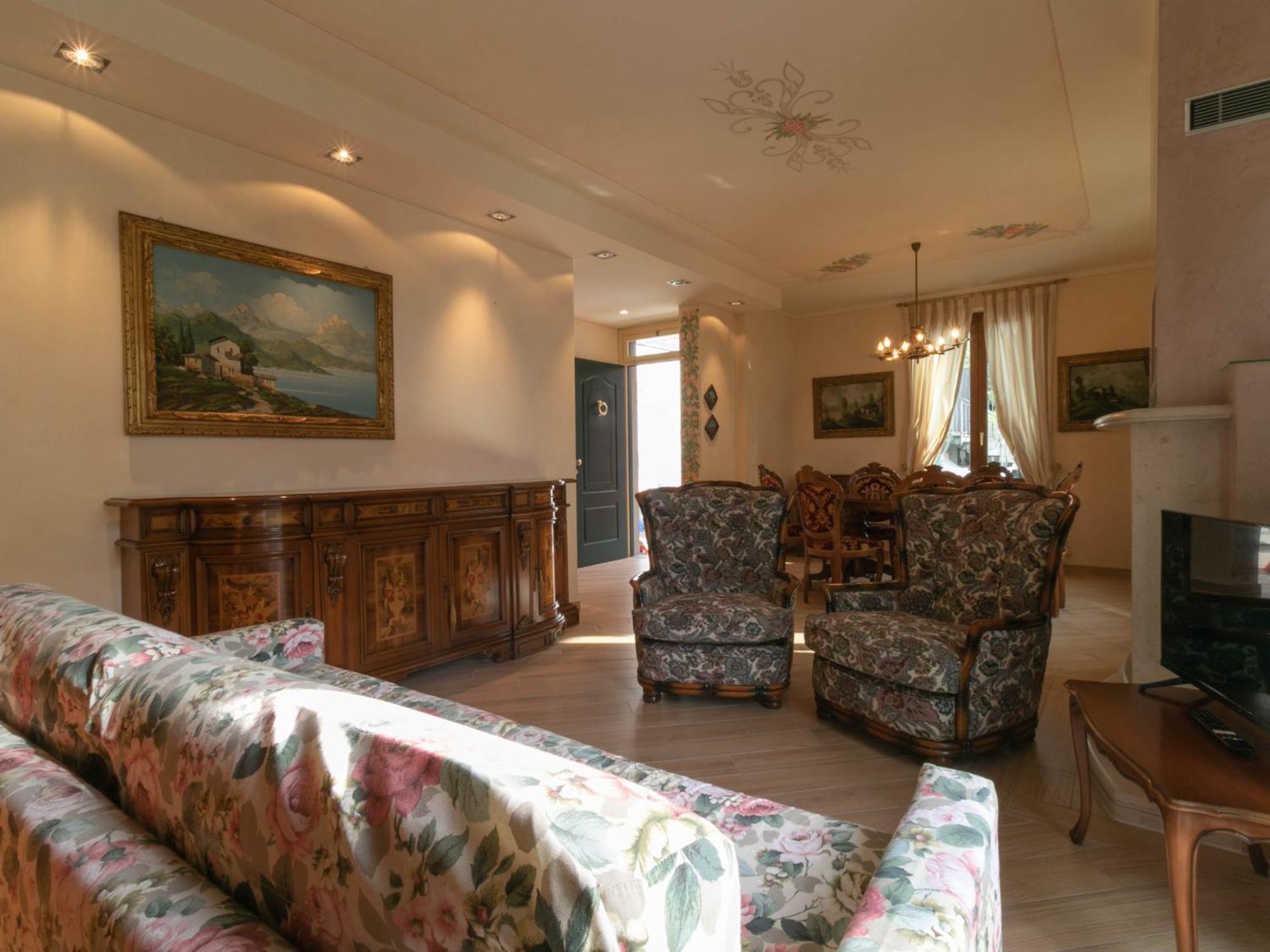 Villa Olcio - Al Lago Mandello del Lario Eksteriør bilde