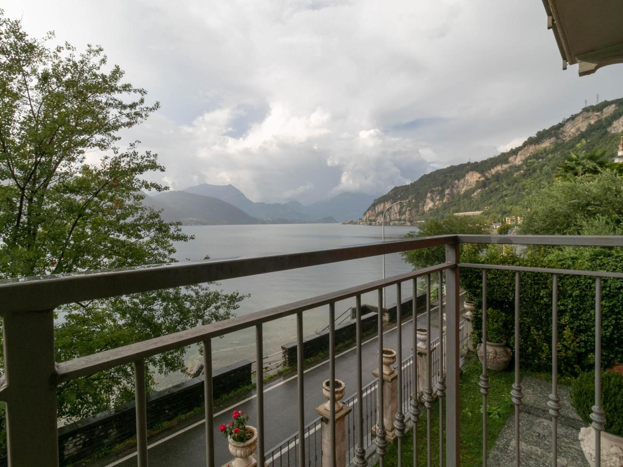 Villa Olcio - Al Lago Mandello del Lario Eksteriør bilde