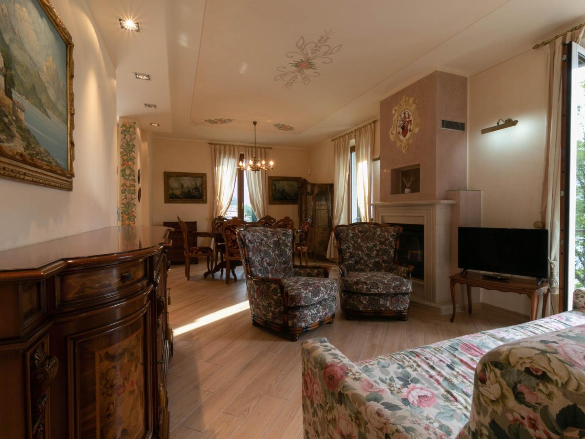 Villa Olcio - Al Lago Mandello del Lario Eksteriør bilde